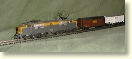 1220 with freight wagons